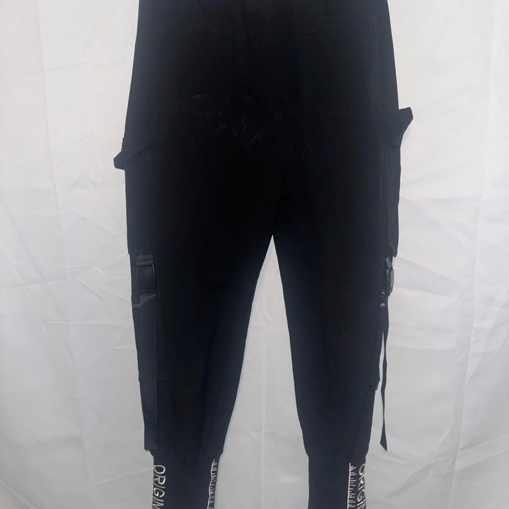 Aelfric Eden Men's Black Joggers Pants Multi-Pockets - Picture 2 of 5